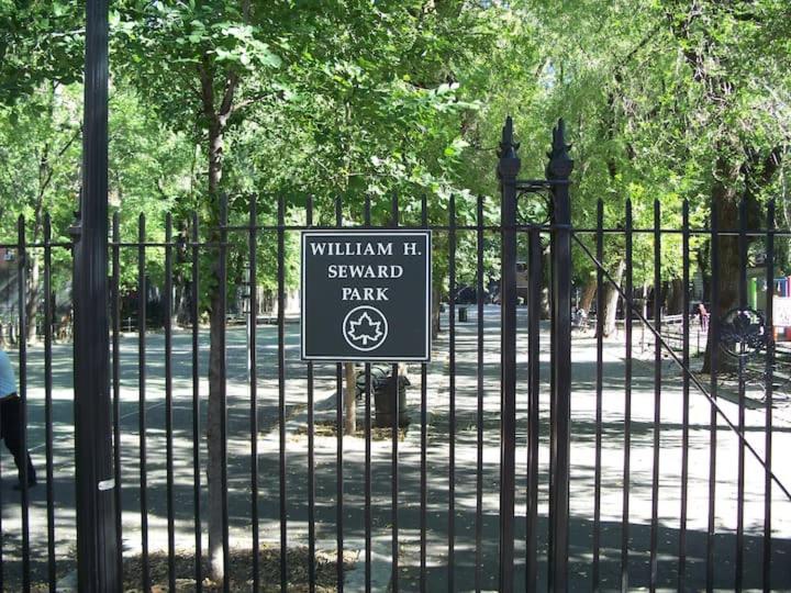 1830'S Historic Merchant House On The Park Les New York Dış mekan fotoğraf
